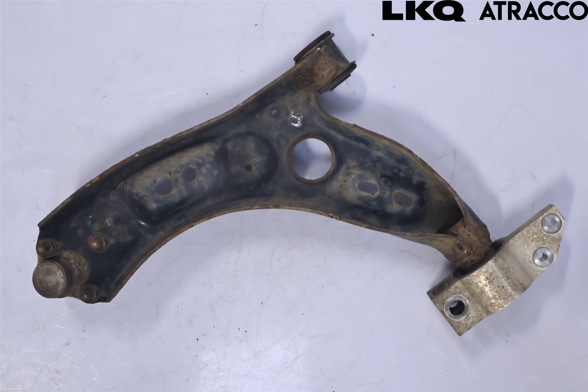 Volkswagen VW GOLF VI 09-13 Bærearm Foran Høyre Nedre