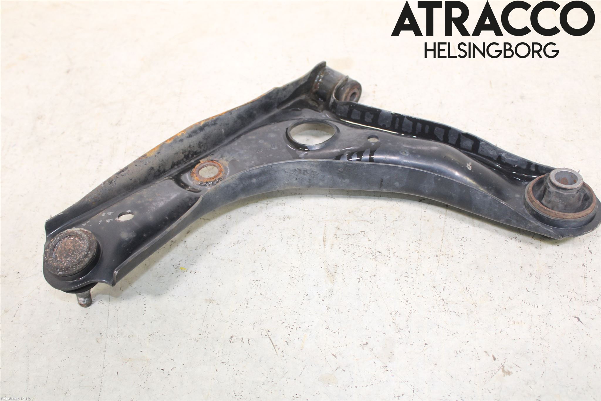 Toyota AYGO 15-21 Bærearm Foran Høyre Nedre