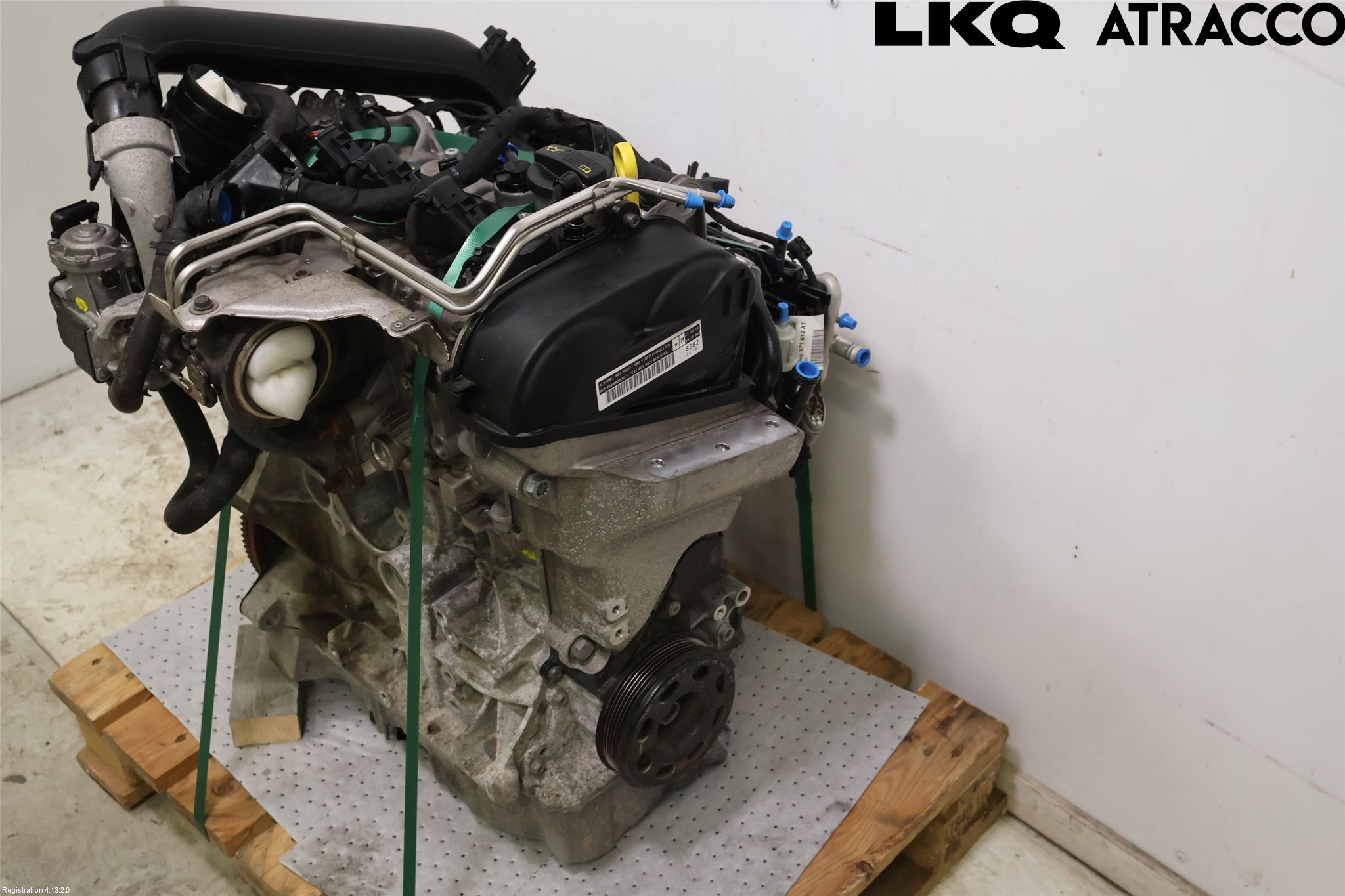 Skoda RAPID Motor Bensin