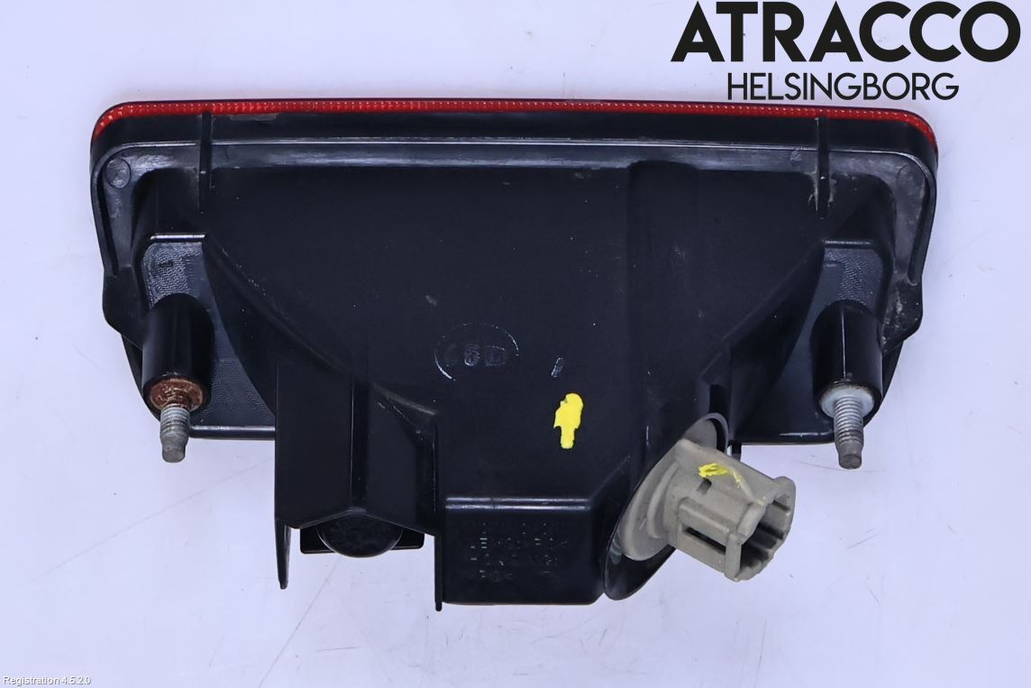 Nissan X-TRAIL 14-21 Refleks Bak