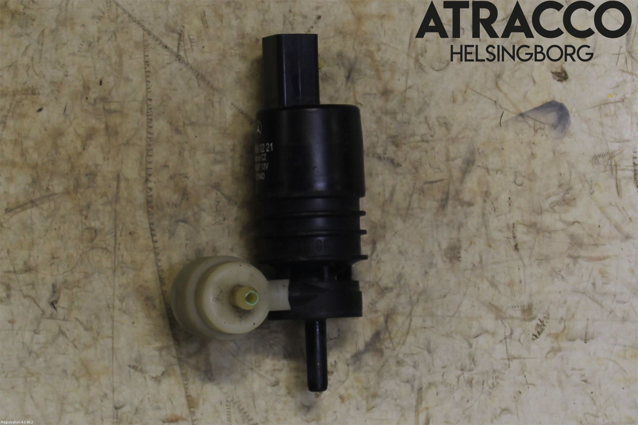 Mercedes-Benz MB E-KLASS (W212) 09-16 Spylerpumpe Frontrute