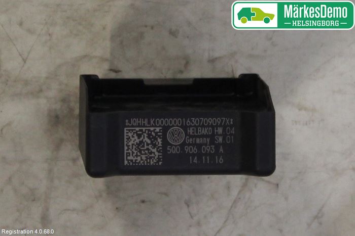 Volkswagen VW PASSAT 15-19 Styreenhet Drivstoffpumpe