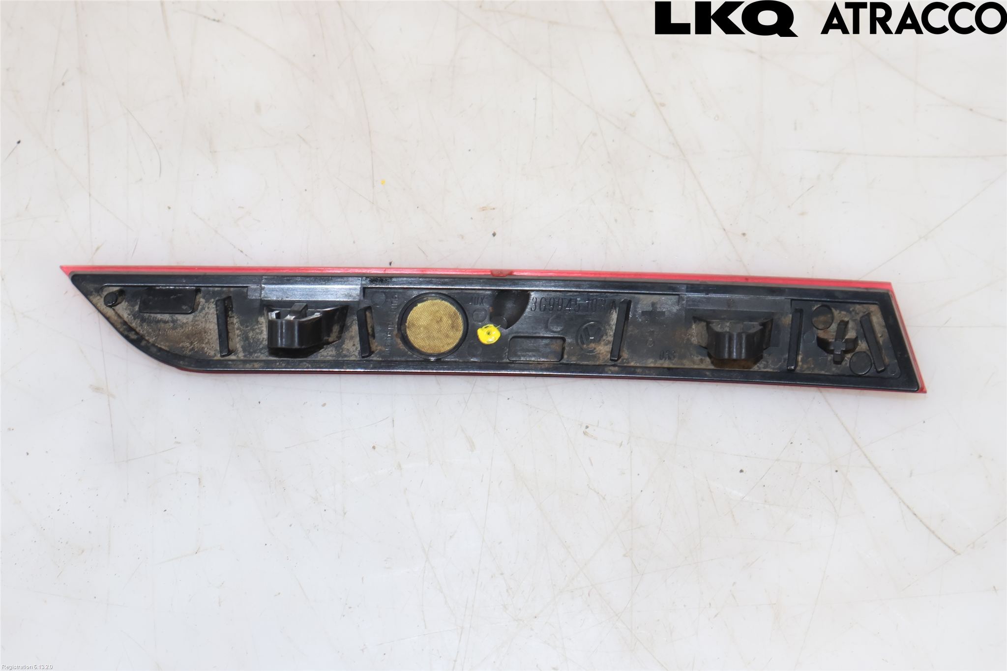 Volkswagen VW PASSAT 15-19 Refleks Bak