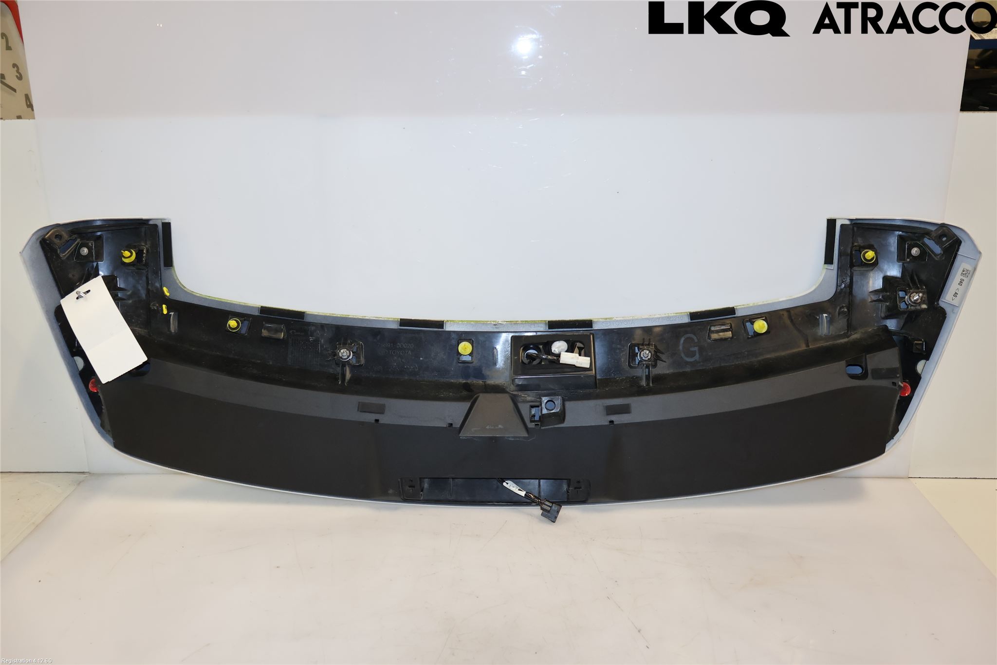 Toyota YARIS CROSS XP21 21- Spoiler Bakluke