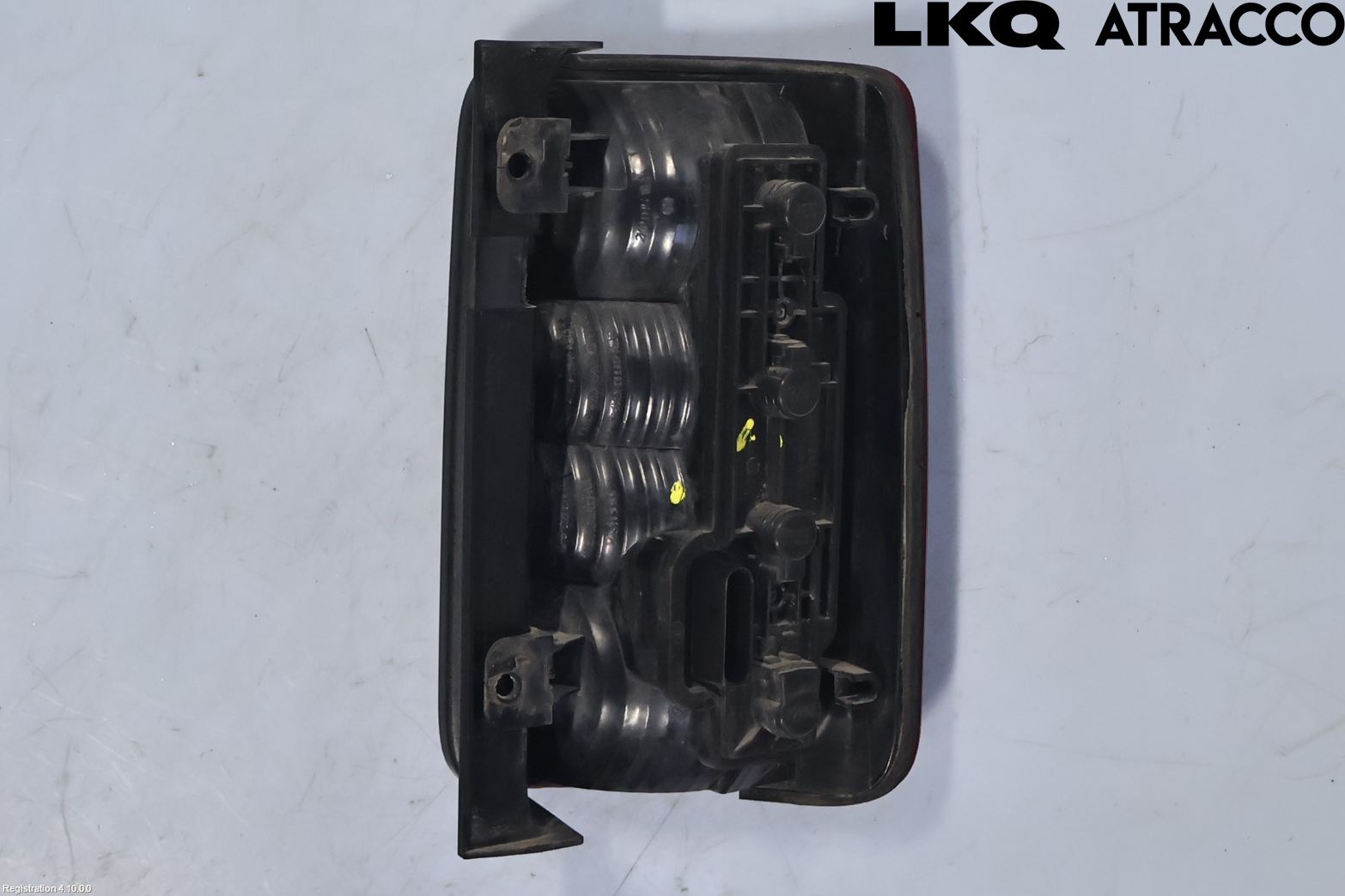 Volkswagen VW CADDY      04-10 Baklykt Venstre