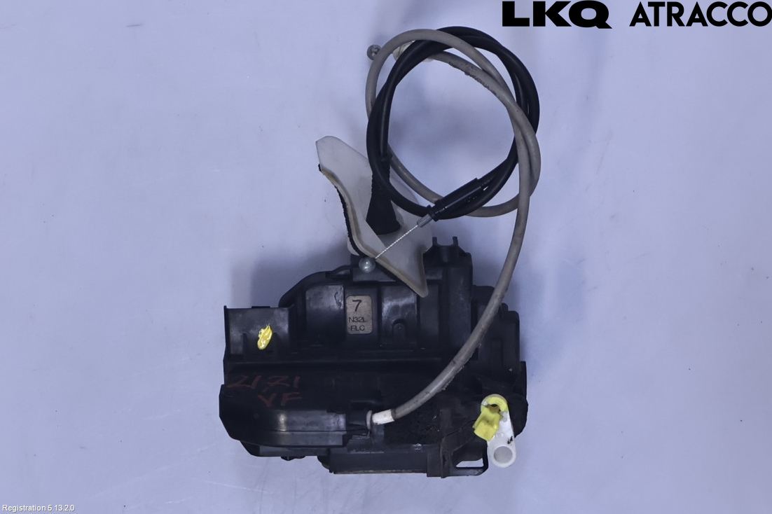 Nissan QASHQAI 10-14 Dørlås - Låsekasse