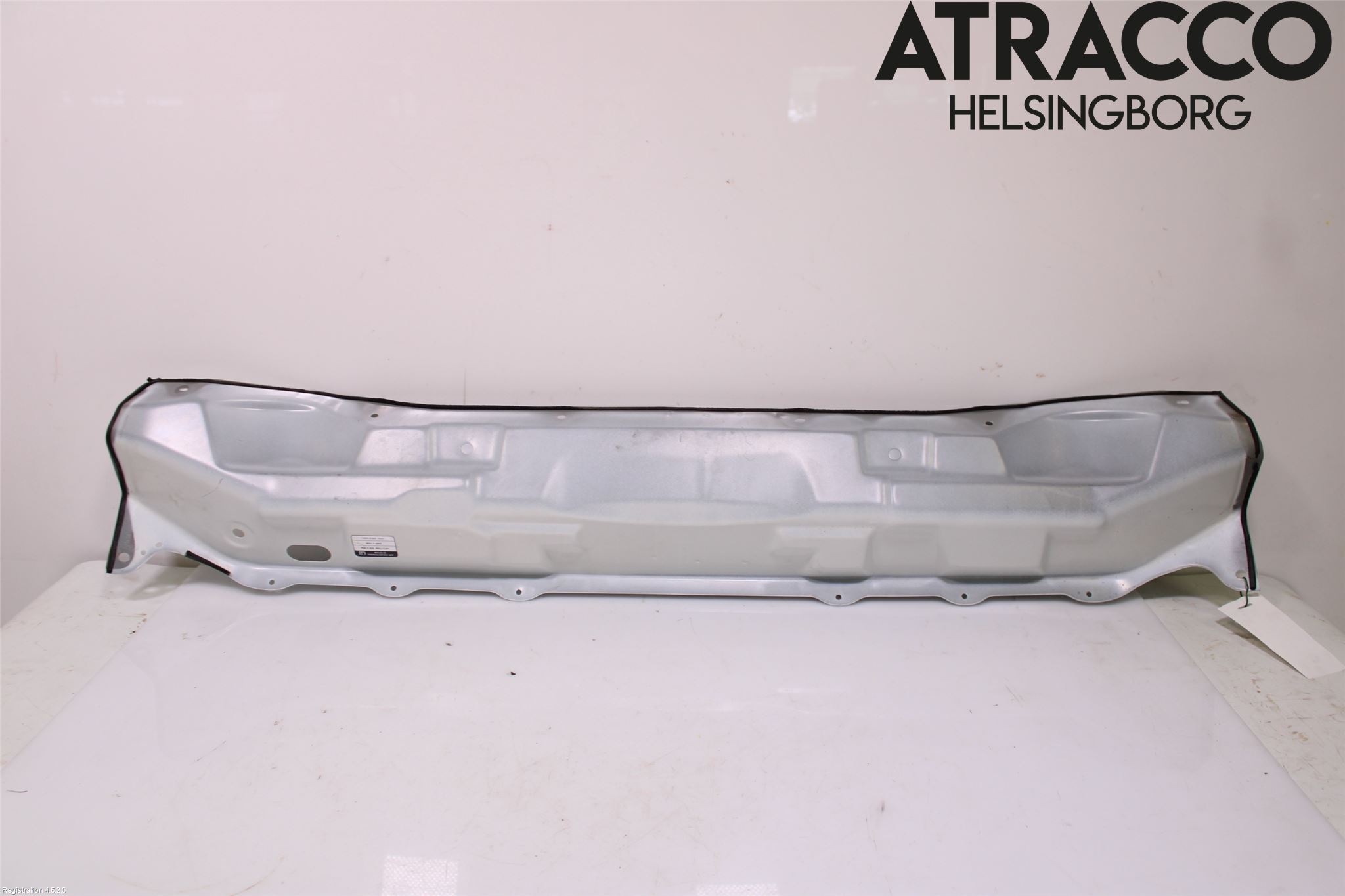 Isuzu D-MAX Visker Deksel-Grill-Under Frr