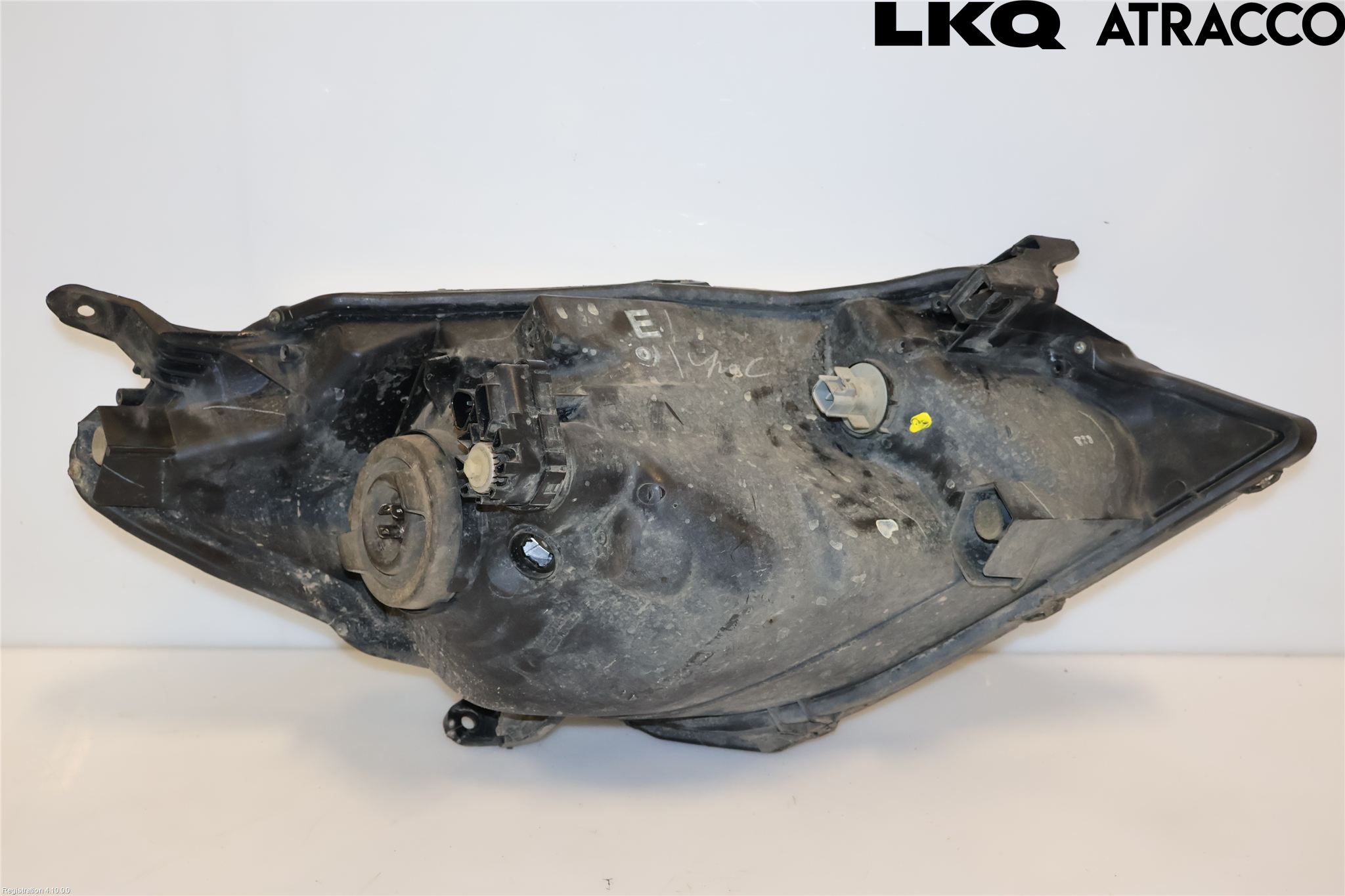 Toyota YARIS XP130 12-14 Frontlykt Venstre