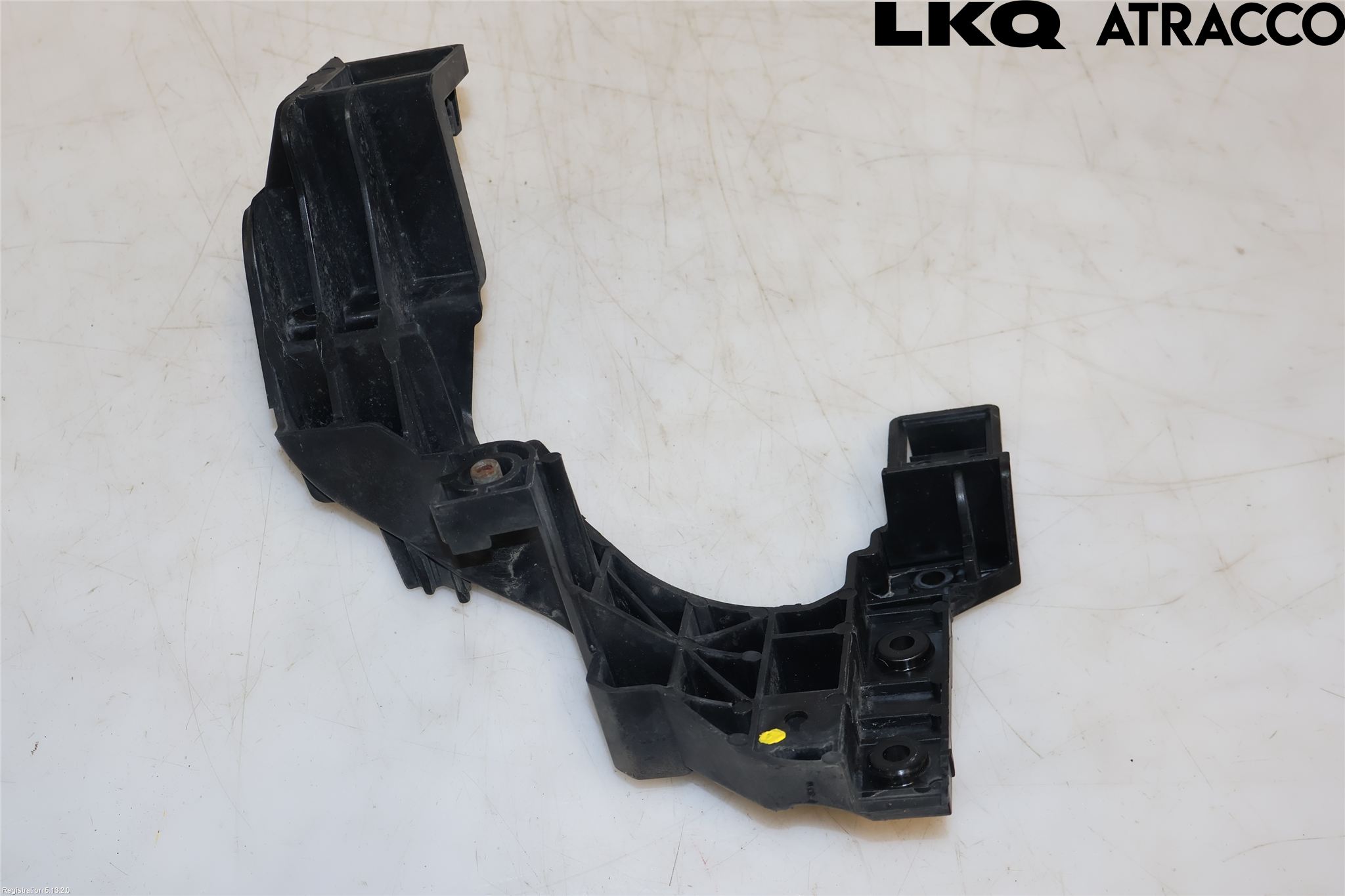 Kia CEED 12-18 Frontlykt Holder-Feste