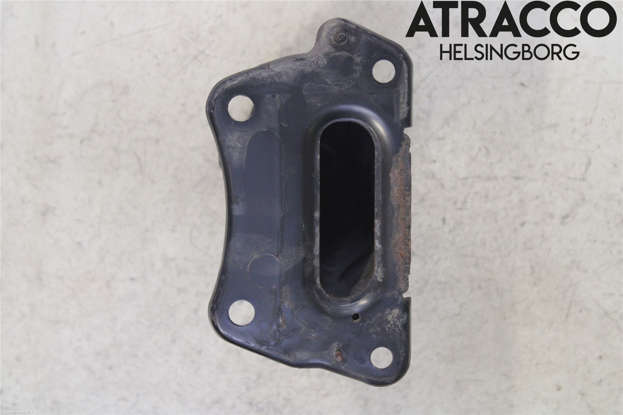 Lexus GS 300/430/450H 05-12 Støtfanger Foran Feste
