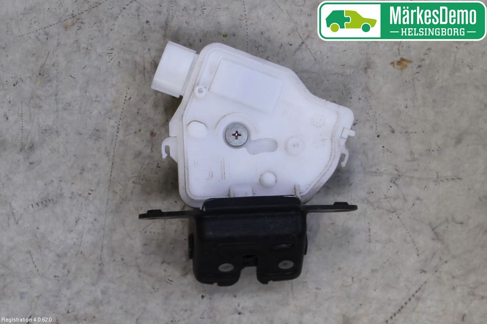 Toyota YARIS XP130 15-20 Bakluke-Lokk Låsekasse