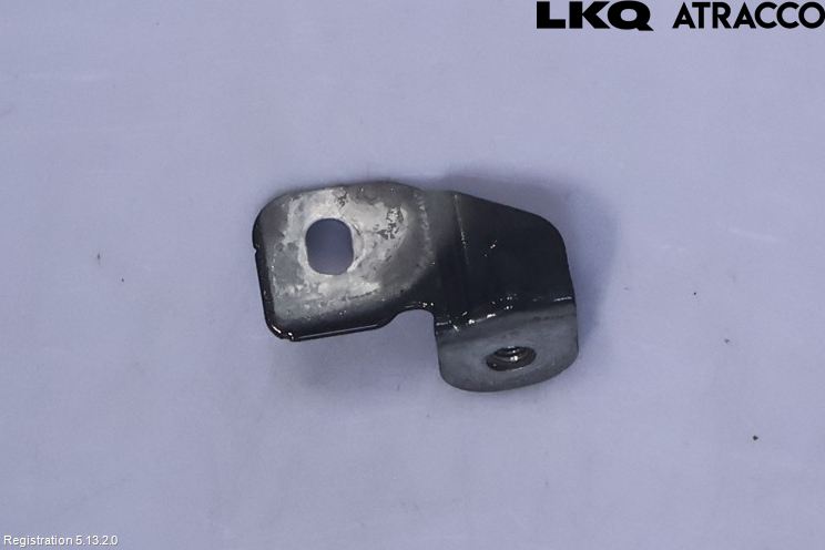 Audi A5 17- Frontskjermfeste Venstre