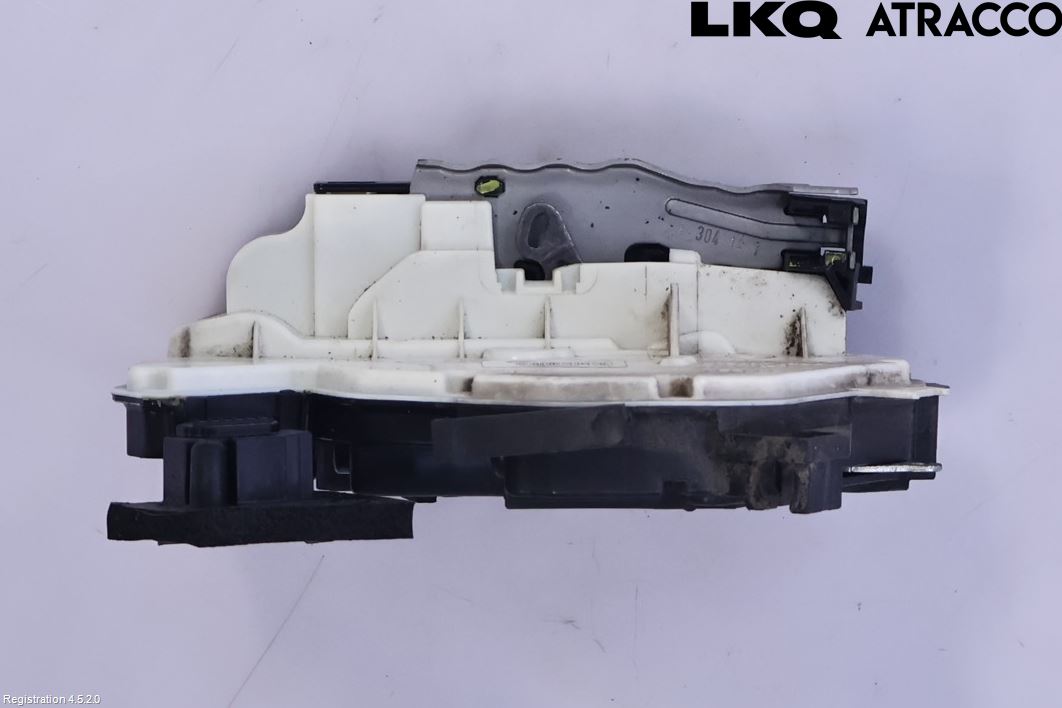 Volkswagen VW PASSAT 15-19 Sentrallåsmotor Venstre