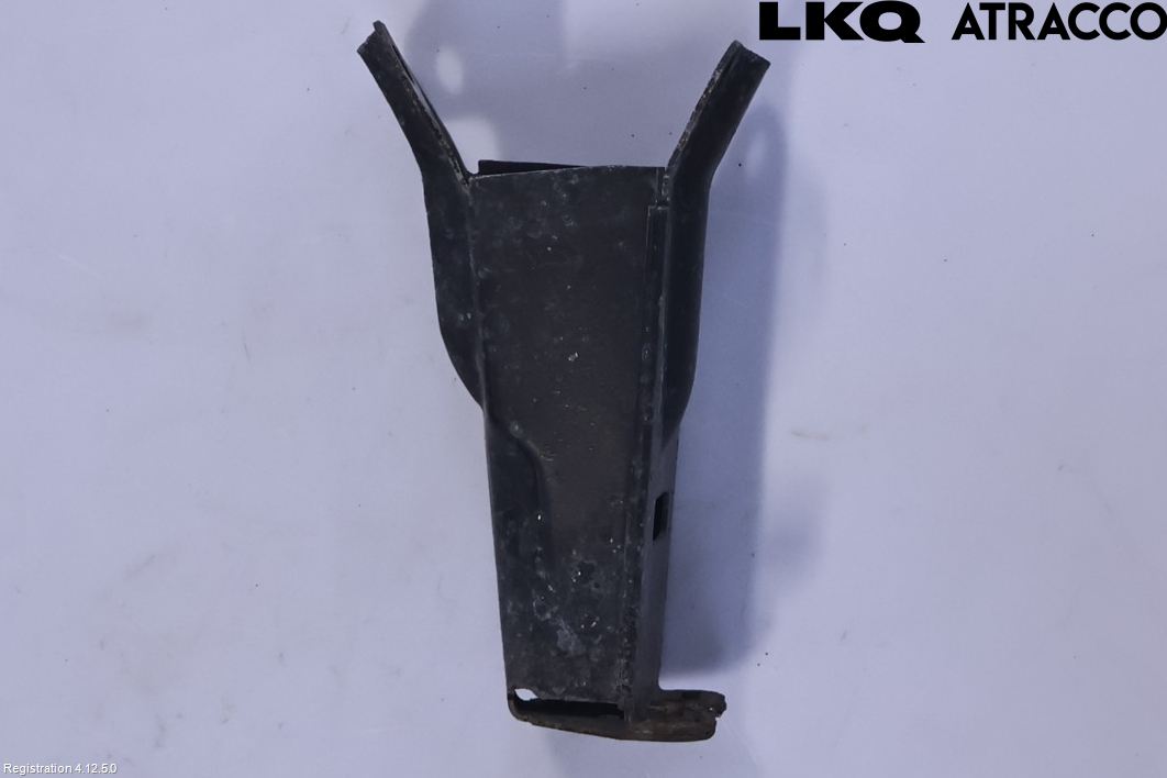Volvo V70 08-13 Radiator Feste - Ramme - Bjelk