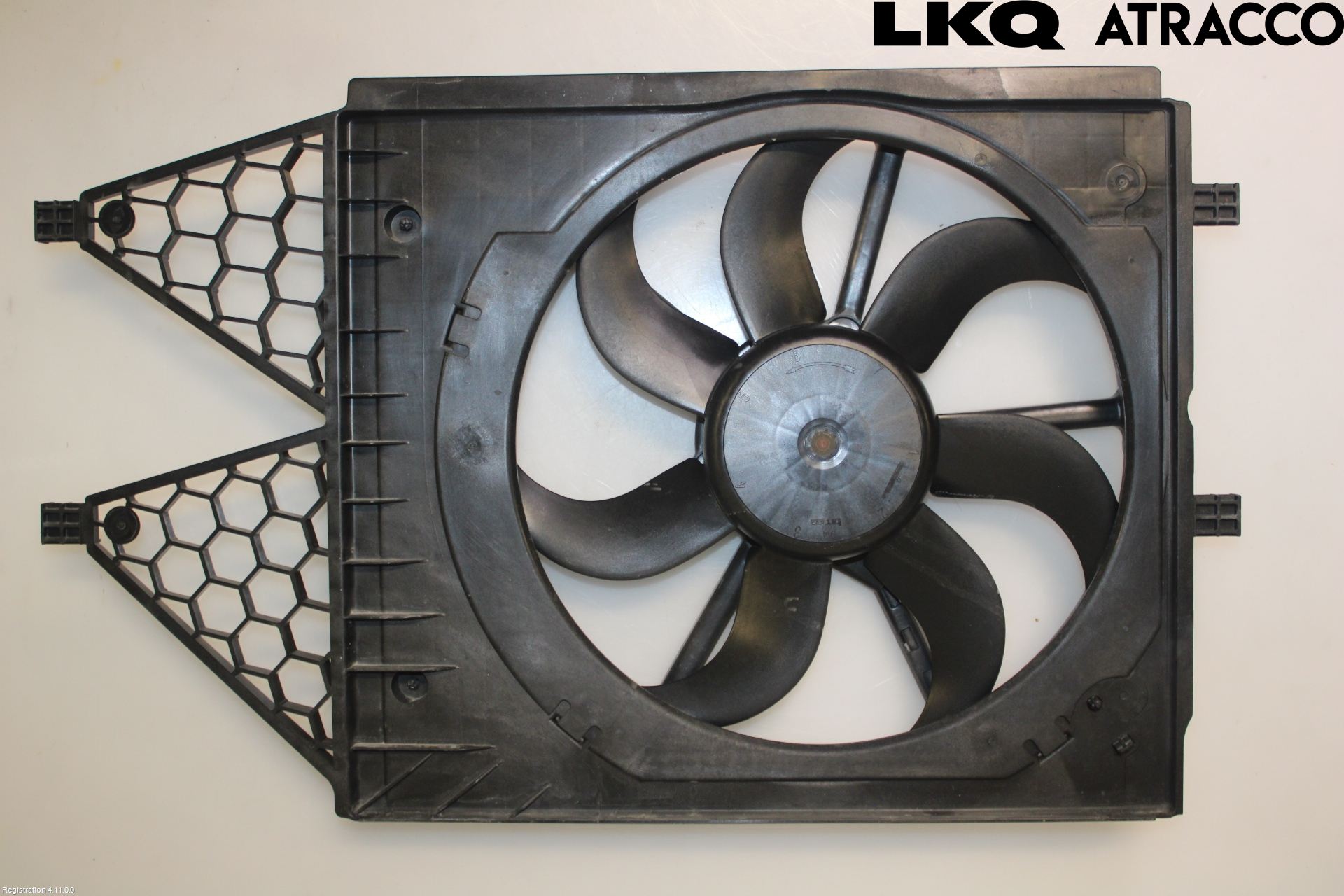 Skoda FABIA 15-21 Kjølevifte Elektrisk