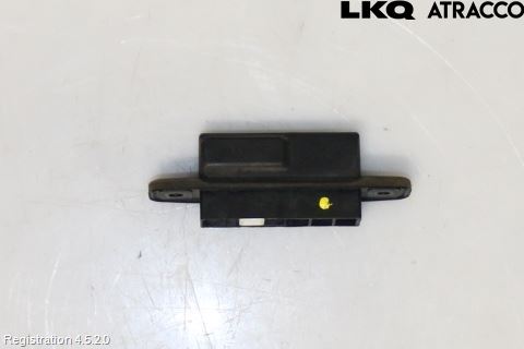 Toyota AVENSIS 09-15 Bakluke Handtak Ytre