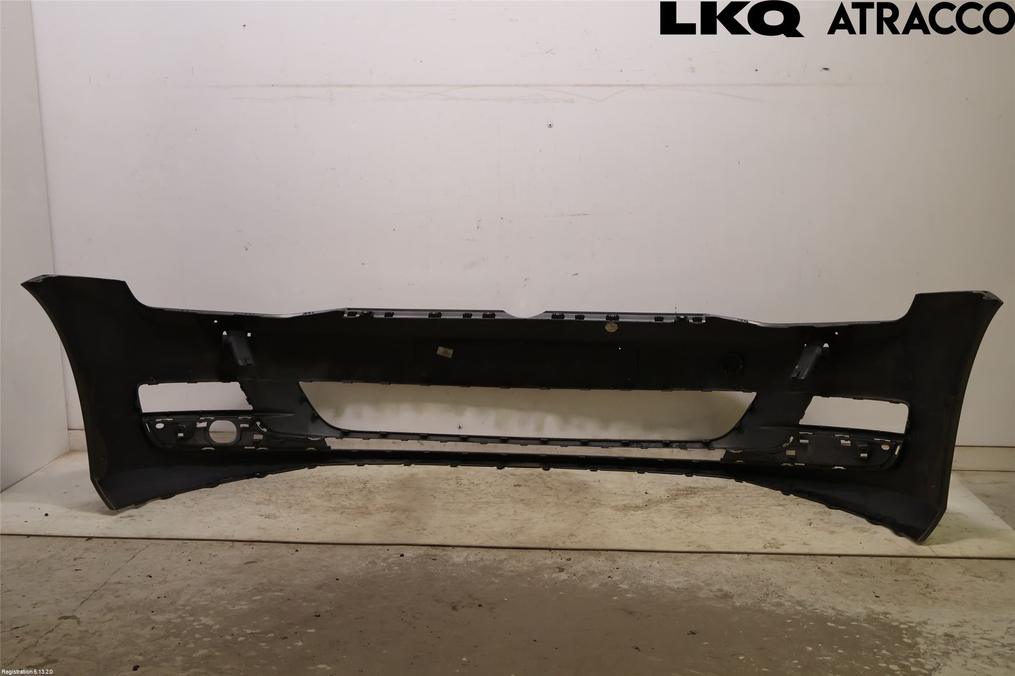 Volkswagen VW GOLF / E-GOLF VII 13-20 Støtfanger Foran Plastdeksel