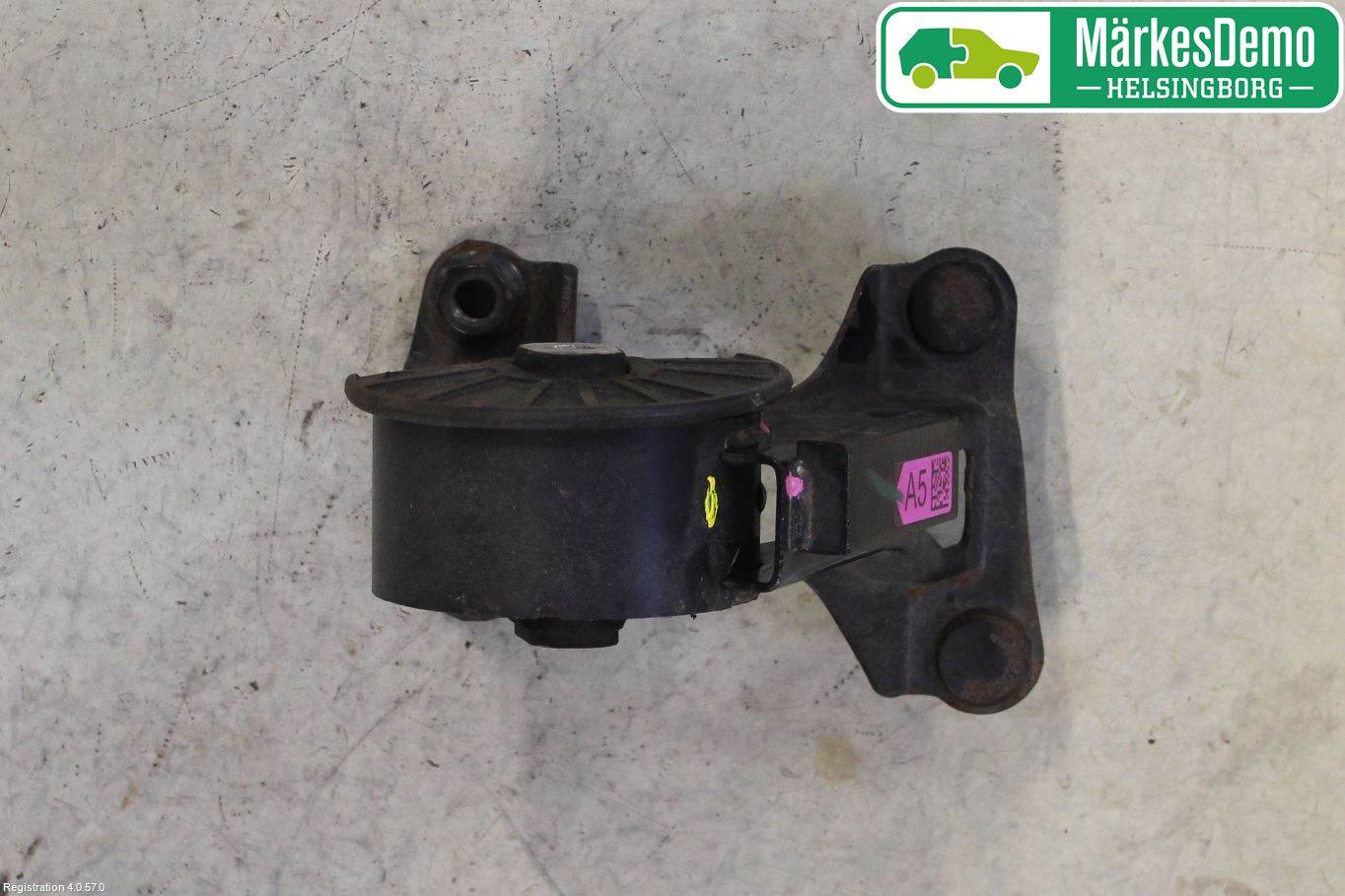 Toyota AURIS 13-19 Motor Feste Stål-Alu