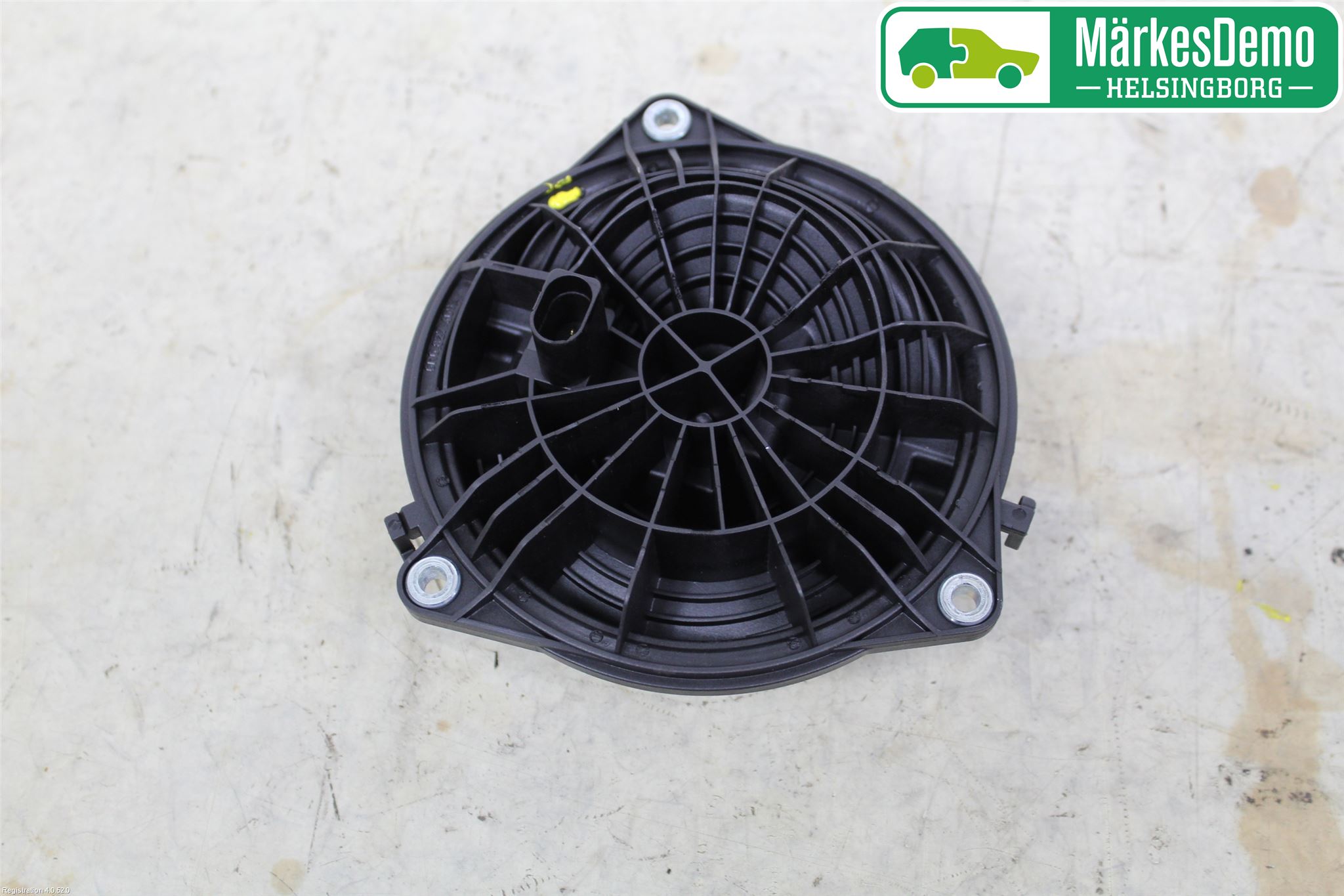 Volkswagen VW POLO 10-17 Bakluke Handtak Ytre