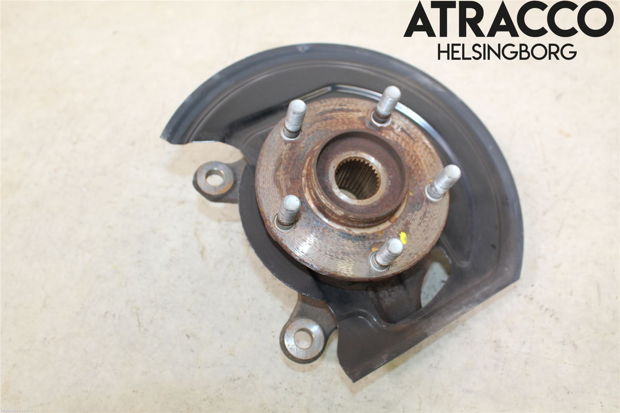 Nissan JUKE 14-19 Spindel Vf
