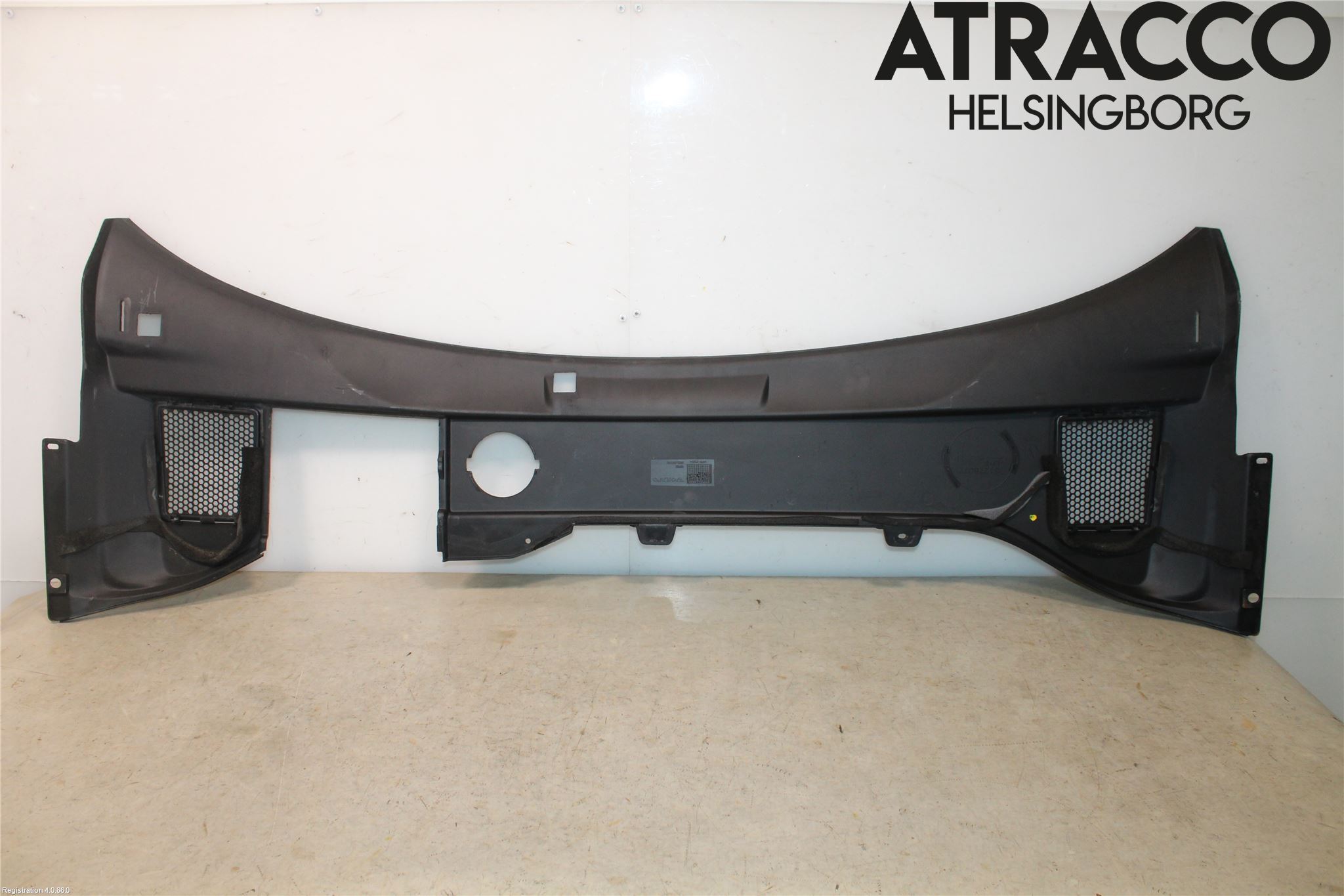 Volvo V70 08-13 Visker Deksel-Grill-Under Frr