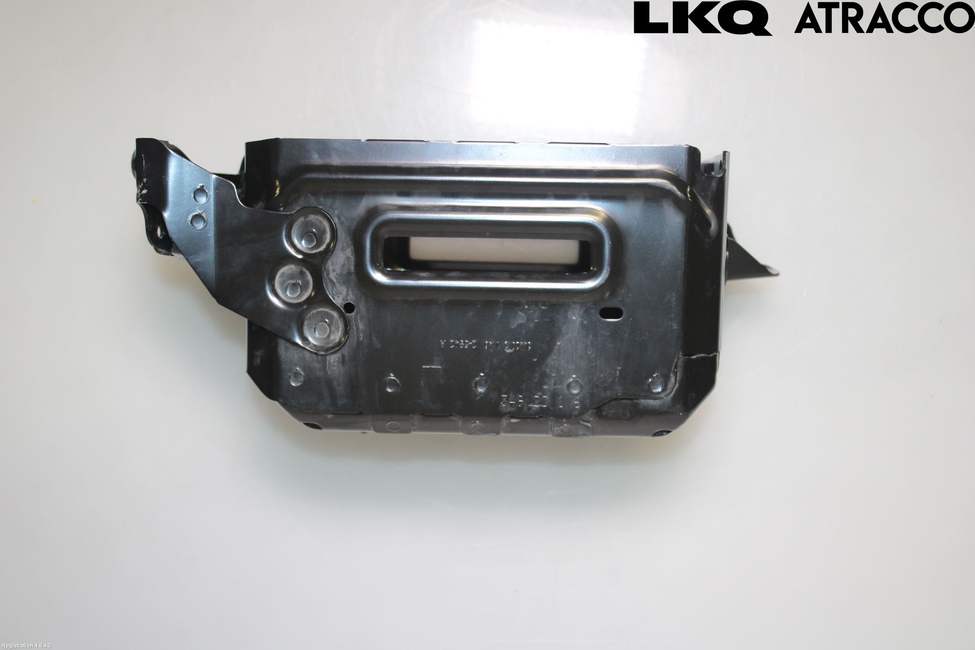 BMW 5 G30/G31/F90 17-23 Batterikasse - Feste - Holder