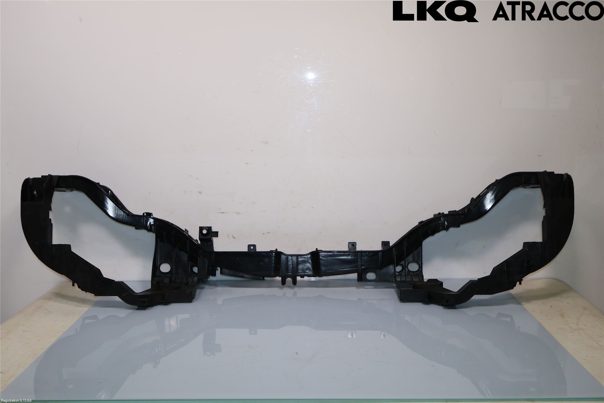 Ford KUGA 13-16 Frontstykke-Boks