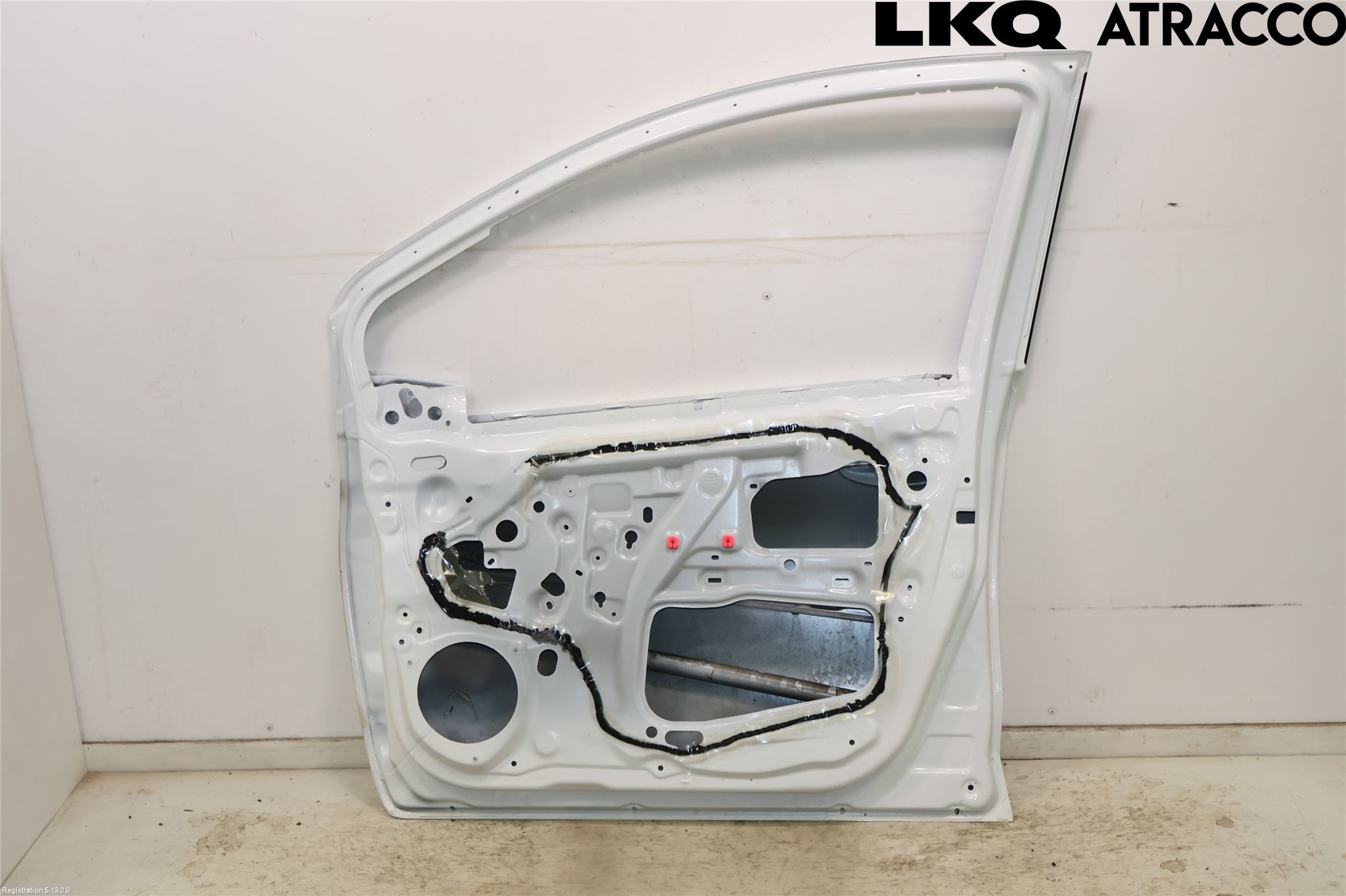 Toyota YARIS XP130 12-14 Dør 4D Foran Høyre