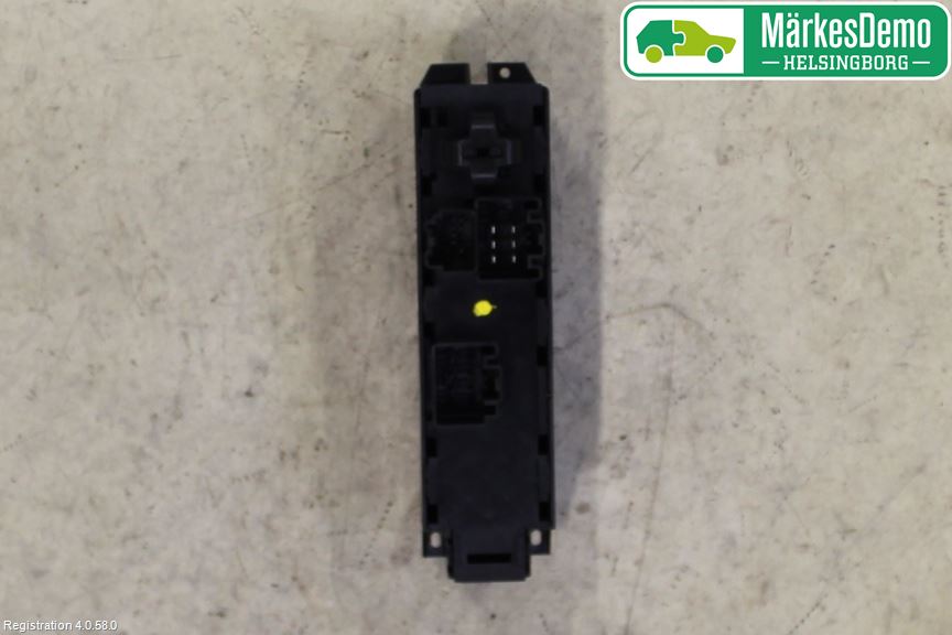 Ford TRANSIT/TOURNEO CONNECT 13-22 Bryter Vindusheis