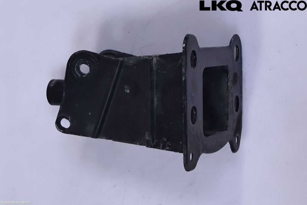 Audi A3/S3 05-13 Støtfanger Foran Feste