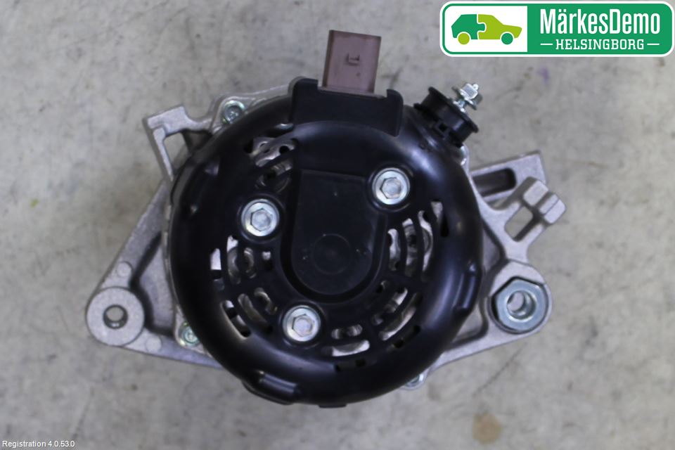 Toyota YARIS XP130 15-20 Dynamo