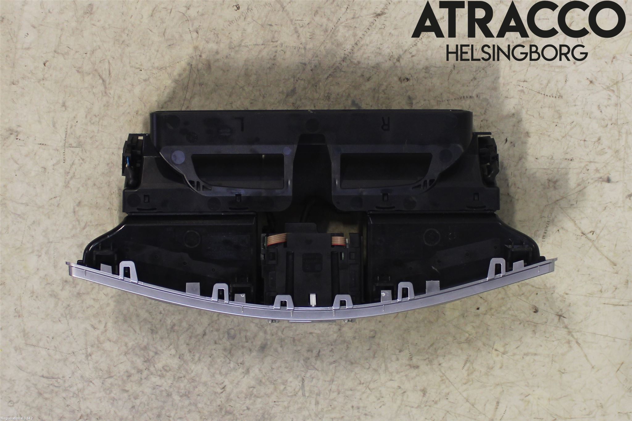 Mercedes-Benz MB S-KLASS (W221) 05-13 Dashbord Kanal - Dyse