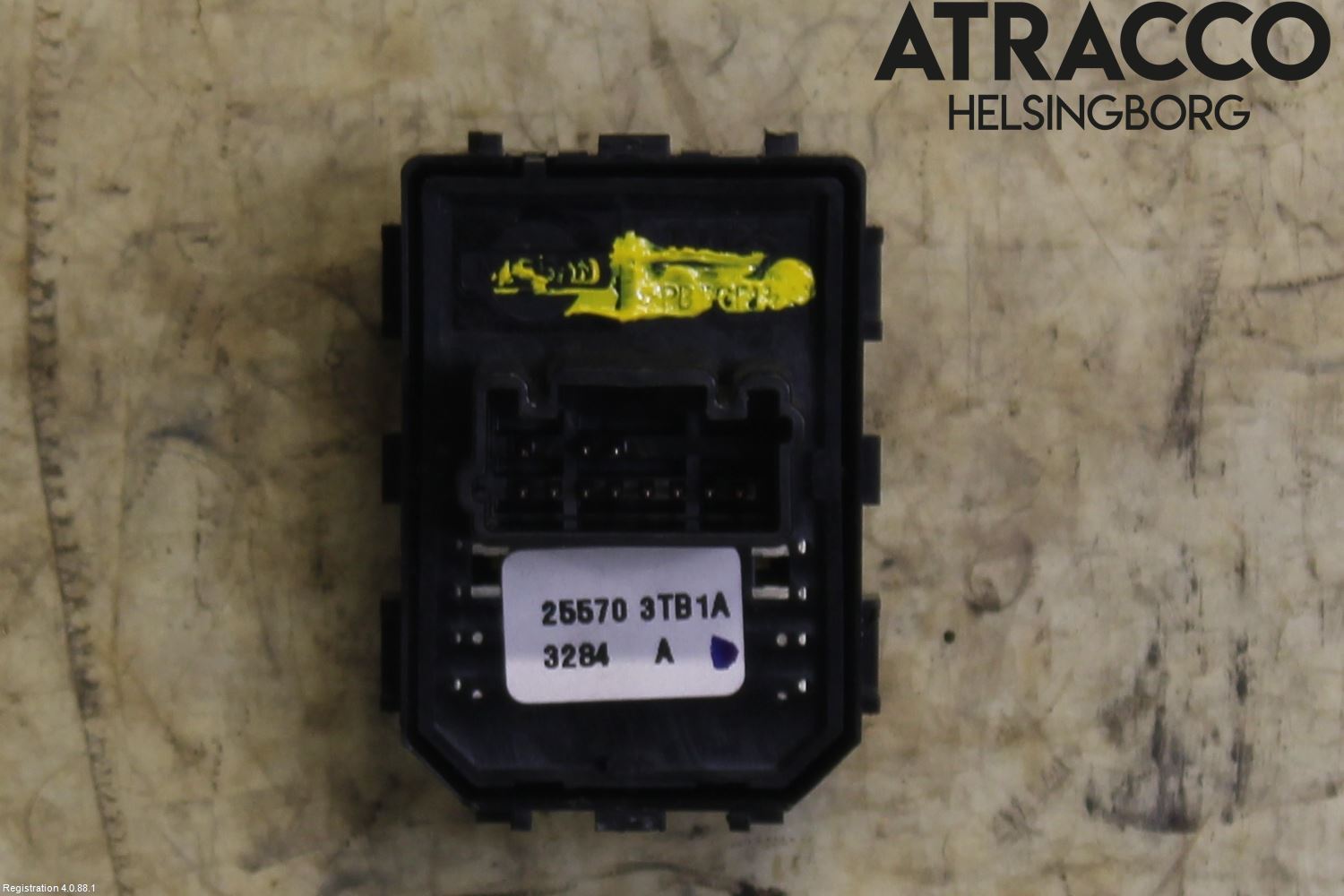 Nissan NOTE E12 14-20 Bryter Speil