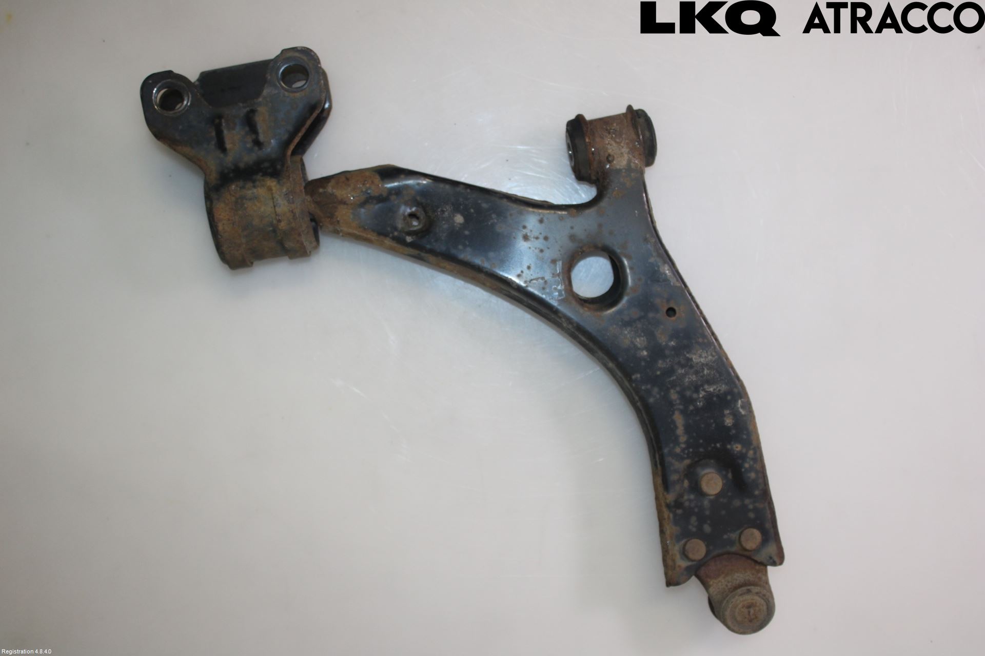 Ford FOCUS 15-18 Bærearm Foran Venstre Nedre