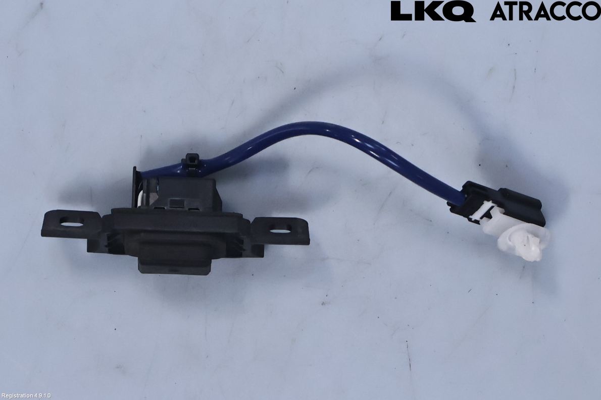 Toyota CAMRY 19-24 Bakluke Handtak Ytre