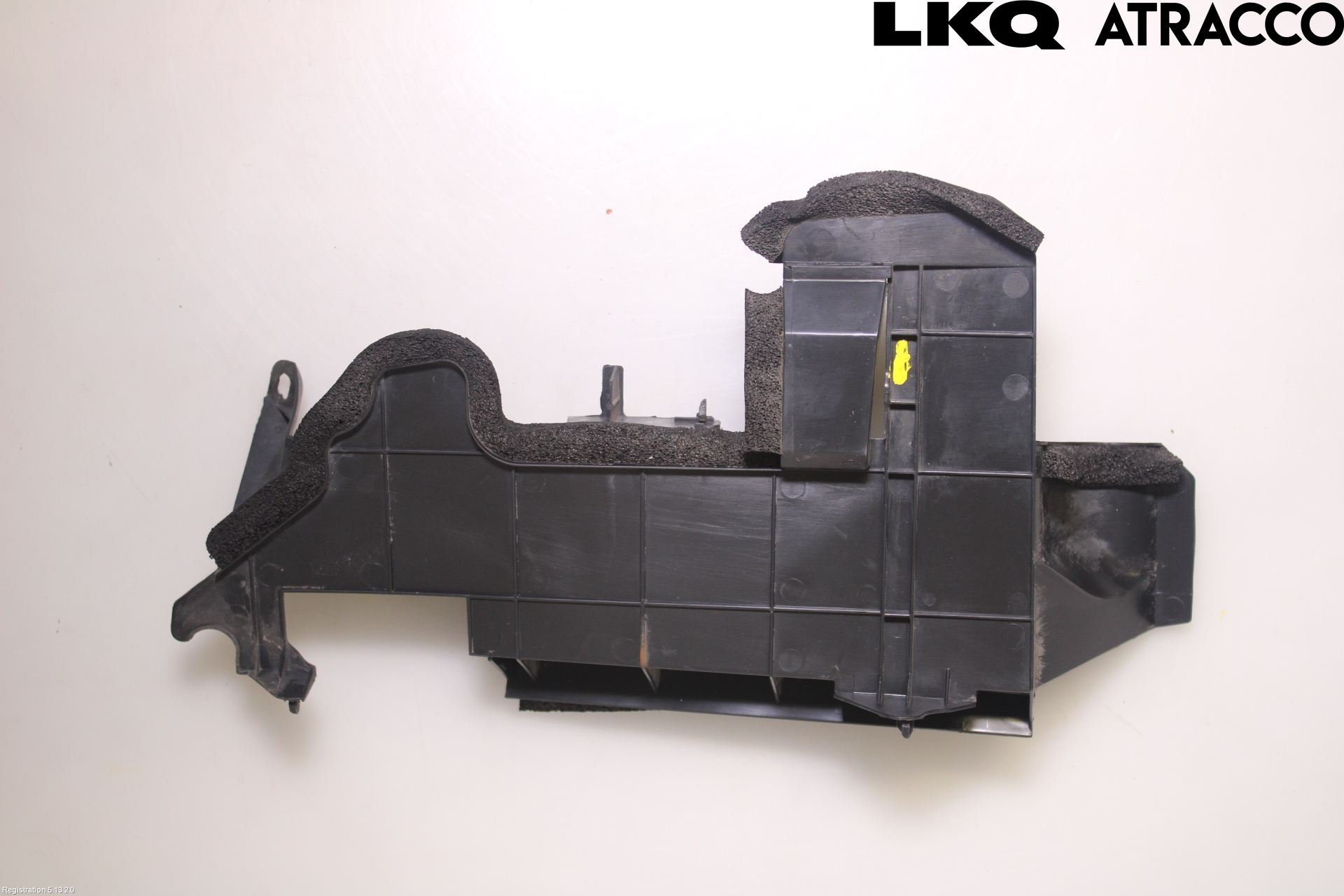 Toyota AYGO 15-21 Luftstyring Front