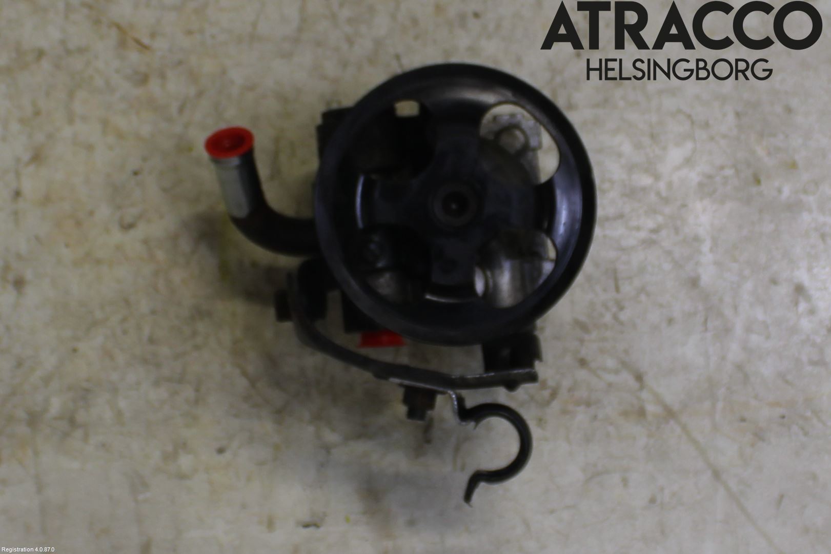 Mitsubishi GRANDIS Servo Pumpe