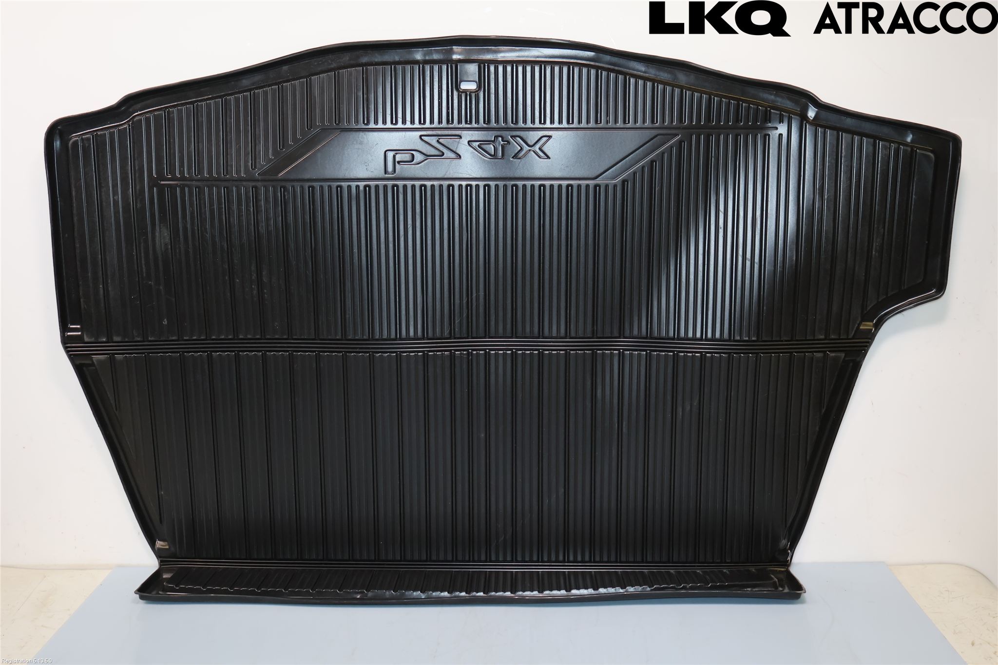 Toyota bZ4X EA10 22- Innr Matte Bagasjerom
