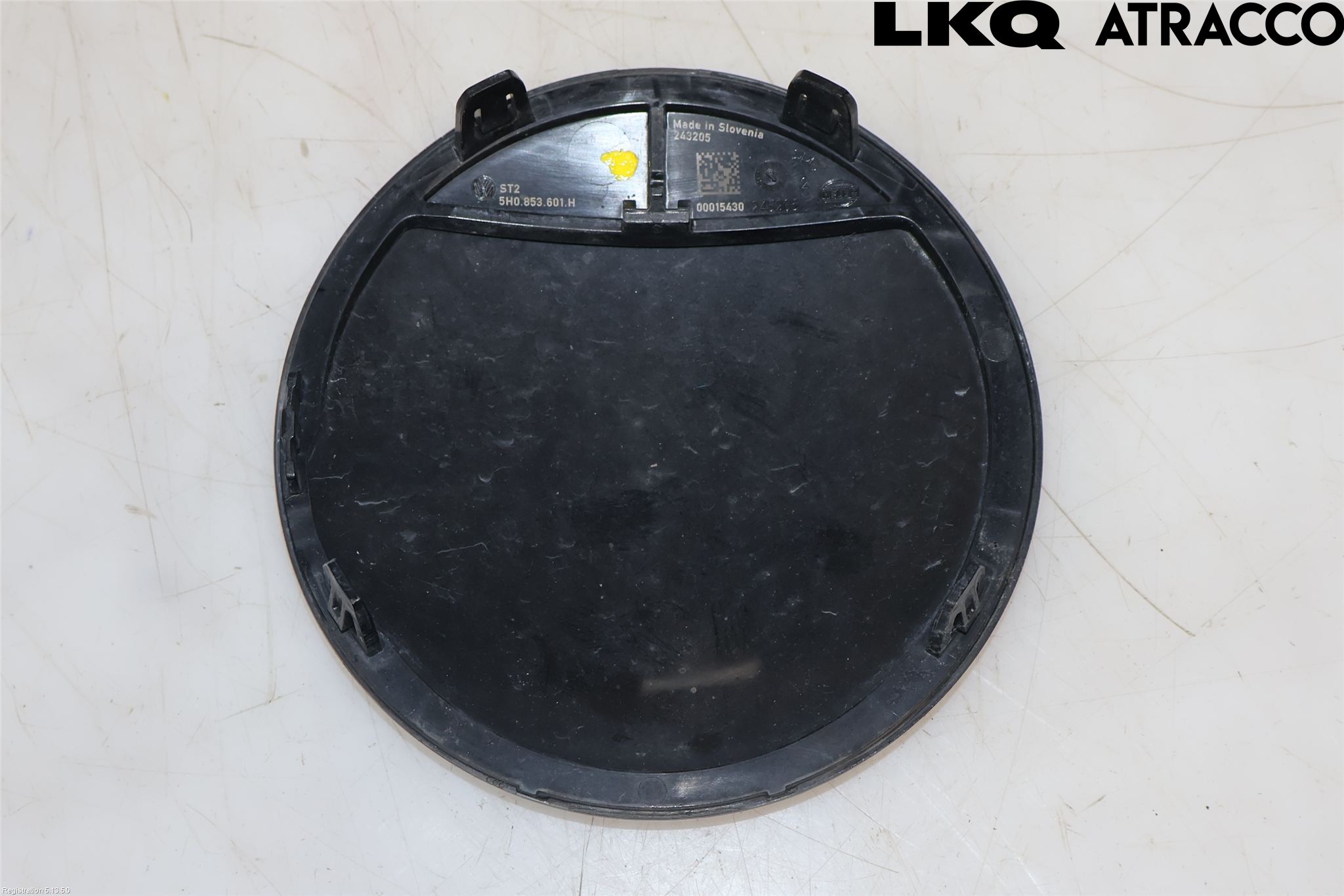 Volkswagen VW PASSAT 15-19 Emblem