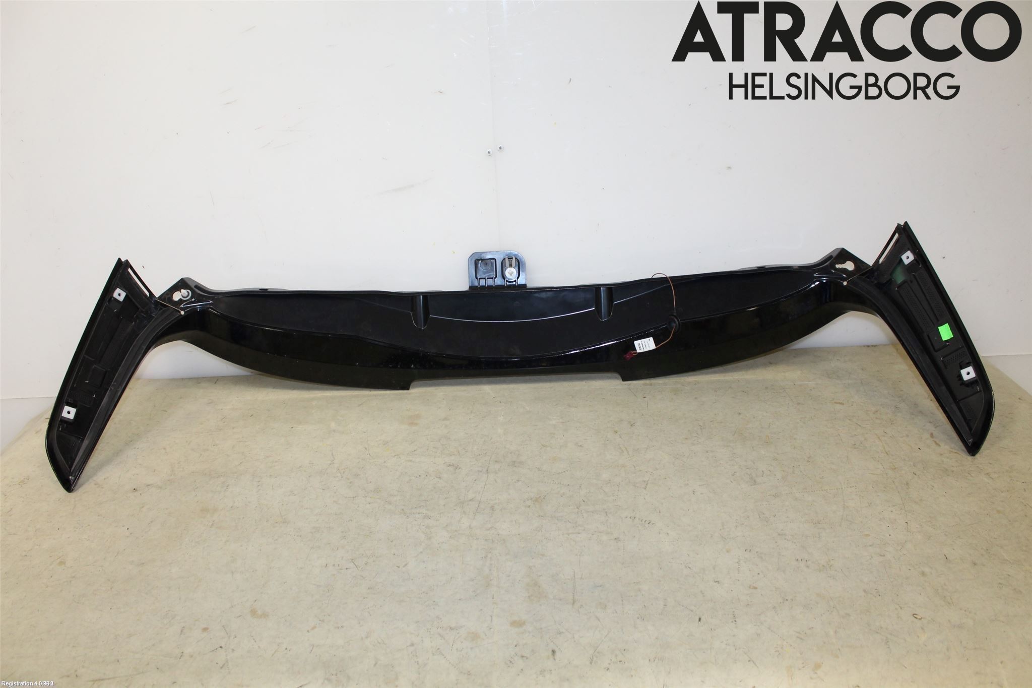 BMW X1 F48 15-22 Spoiler Bakluke