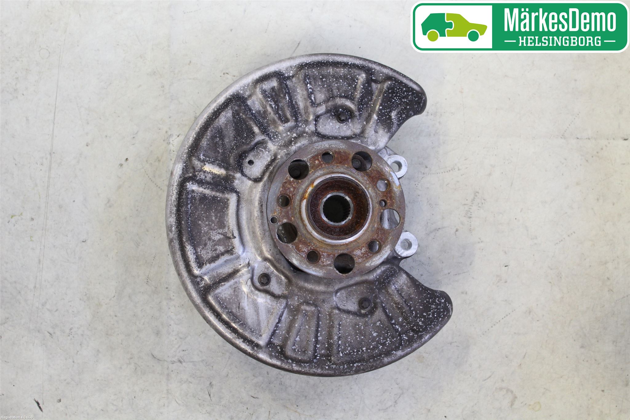 Mercedes-Benz MB E-KLASS (W213) 16-23 Spindel Vb