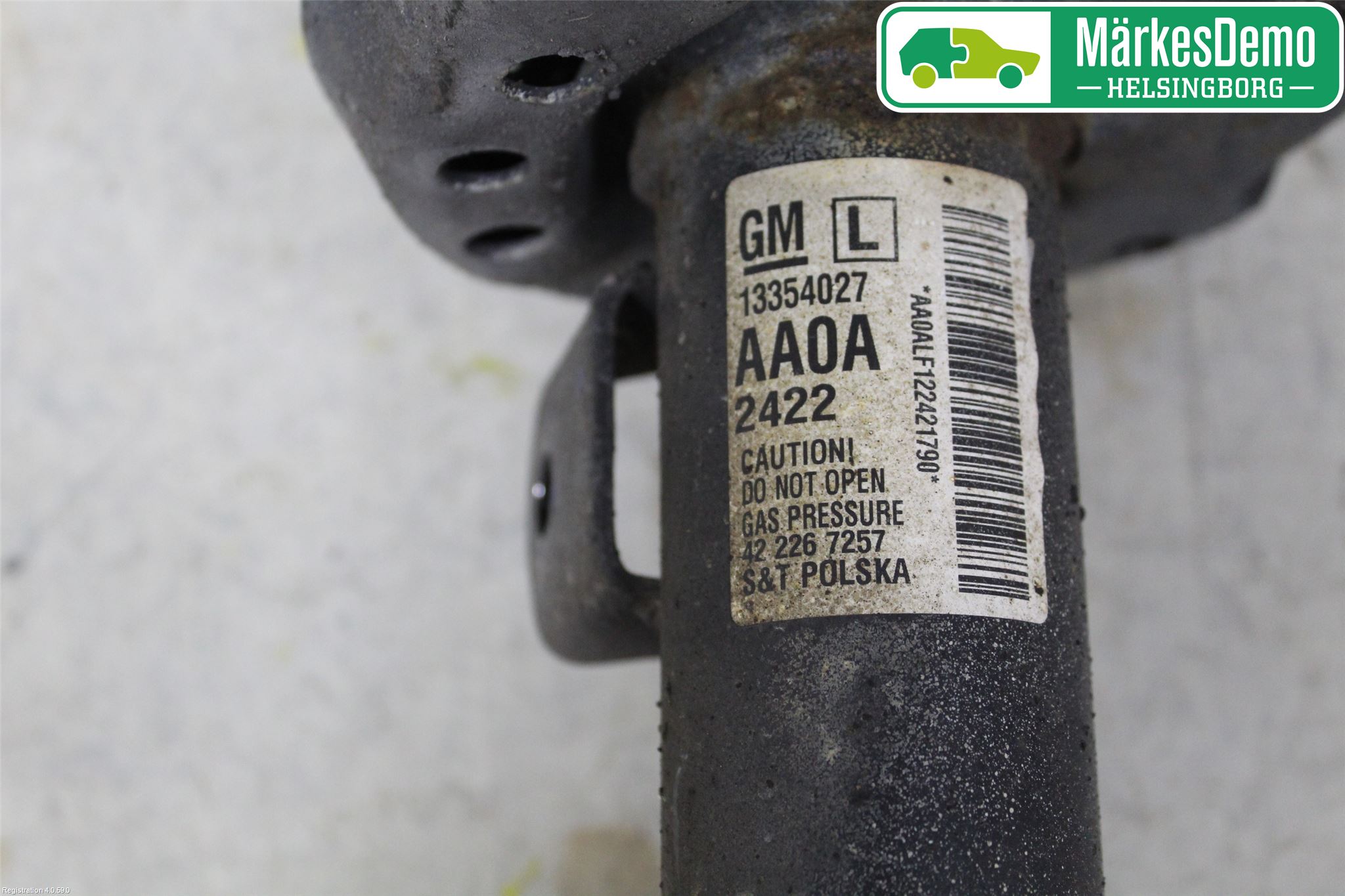 Opel ASTRA J 10-15 Fjærbein Foran Venstre