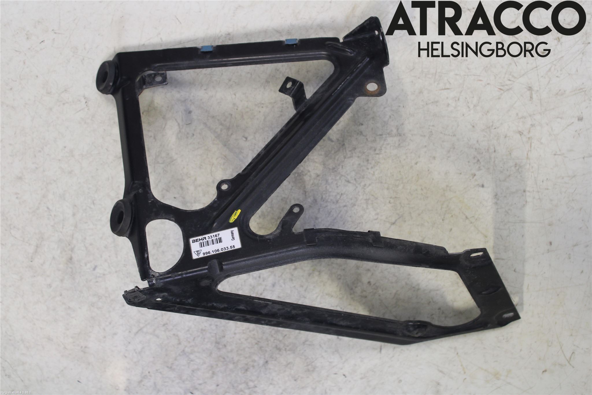 Porsche 911 (996) 98-05 Radiator Feste - Ramme - Bjelk