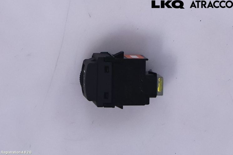 Toyota COROLLA CROSS XG10 22- Frontlykt Lysspredderreg