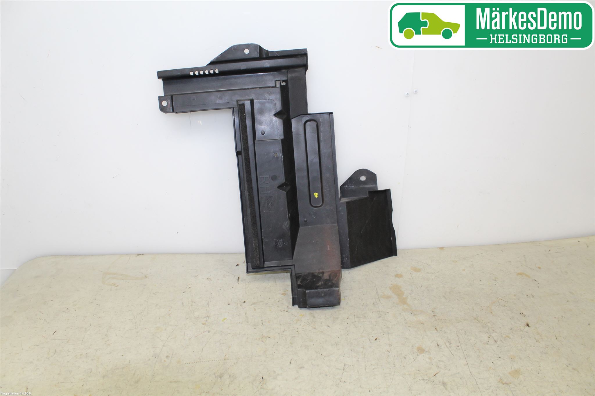 Nissan NOTE E11 06-14 Luftstyring Front
