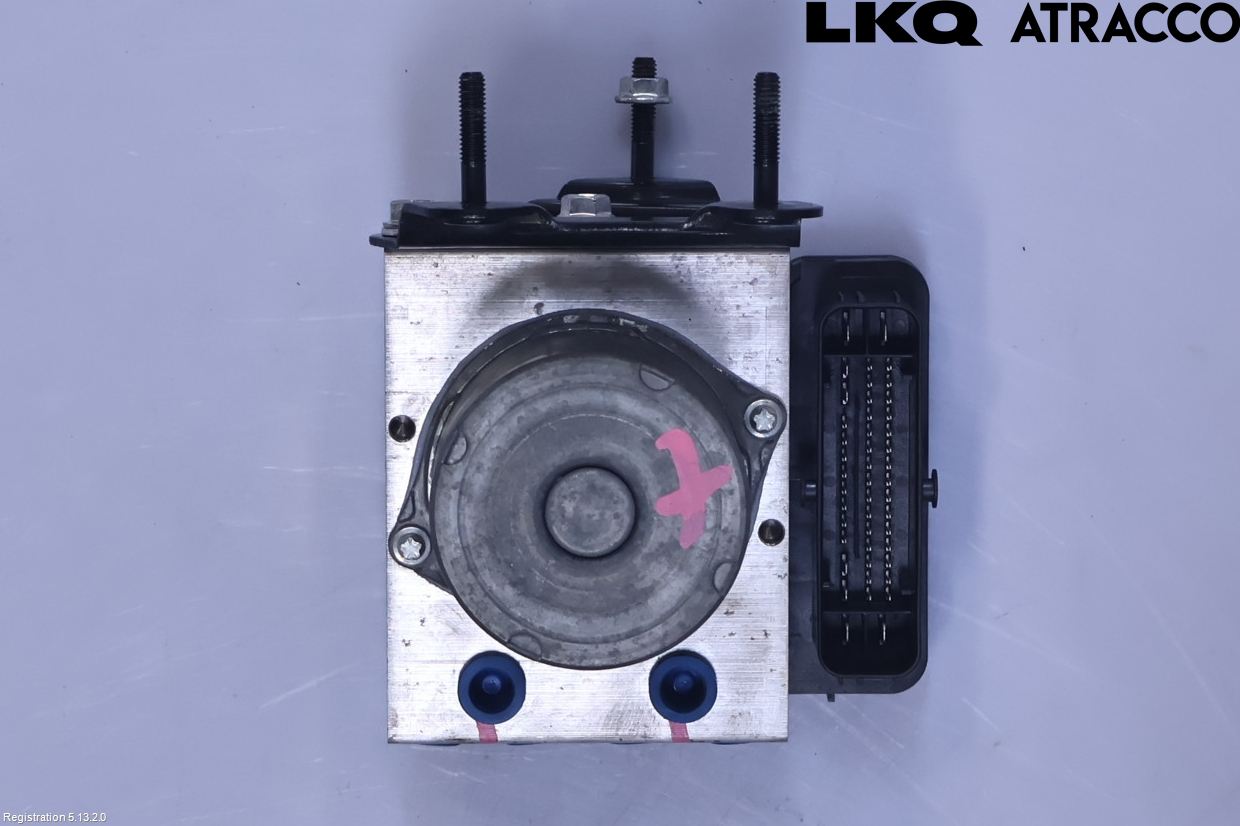 Toyota YARIS CROSS XP21 21- Abs Hydraulikkaggregat