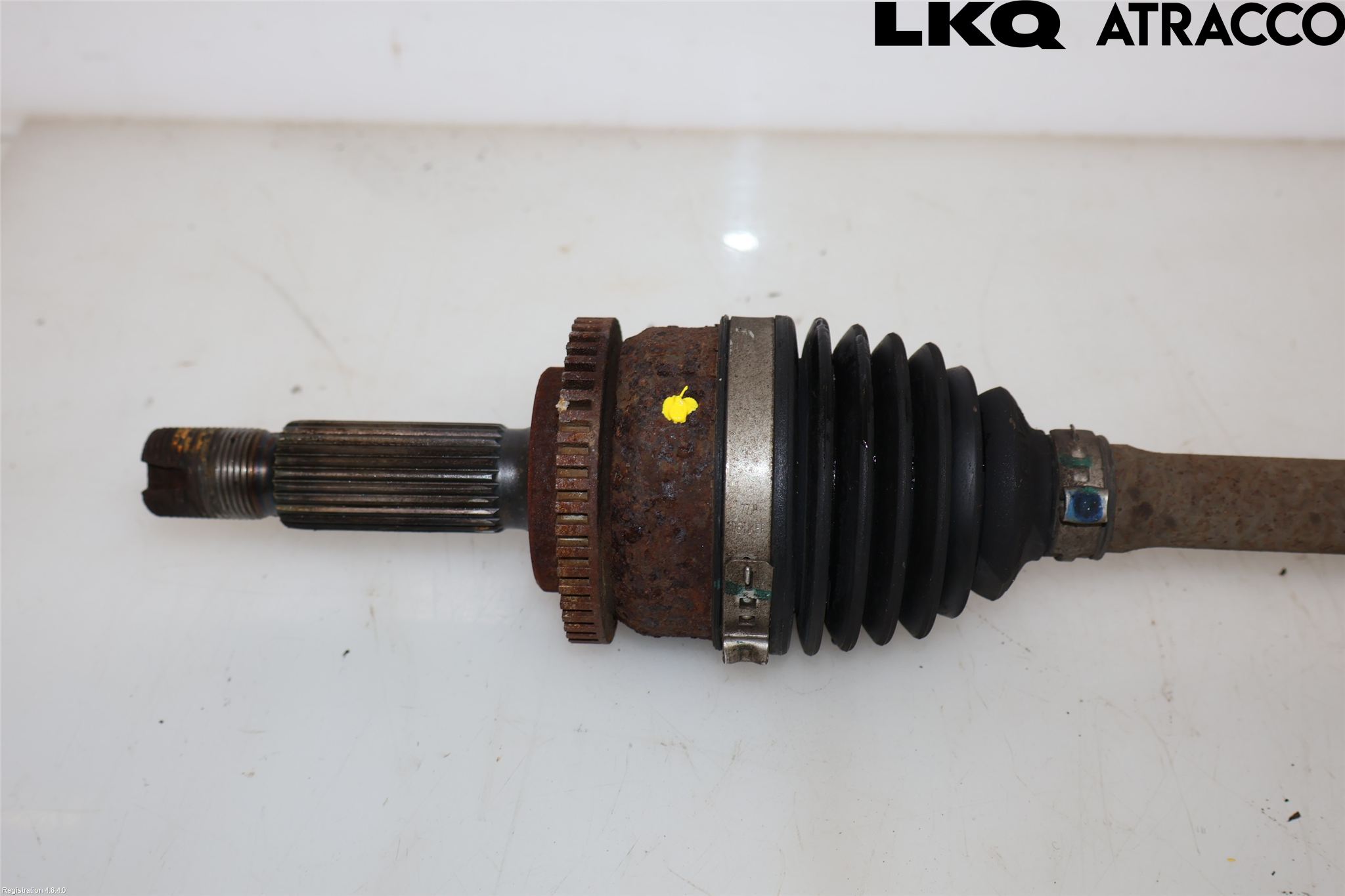 Hyundai i10 BA 14-16 Drivaksel Foran Kompl Venstre