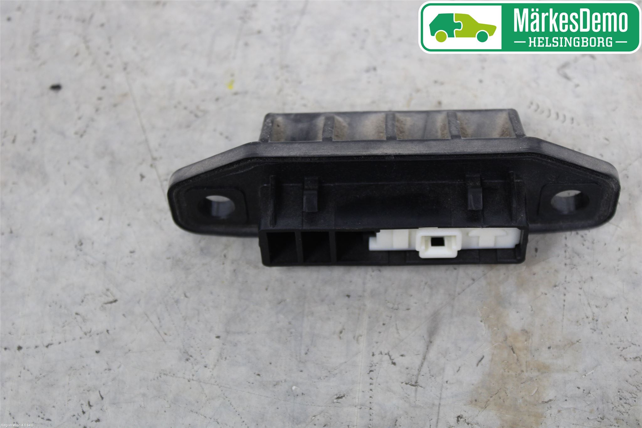 Toyota YARIS XP130 15-20 Bakluke Handtak Ytre