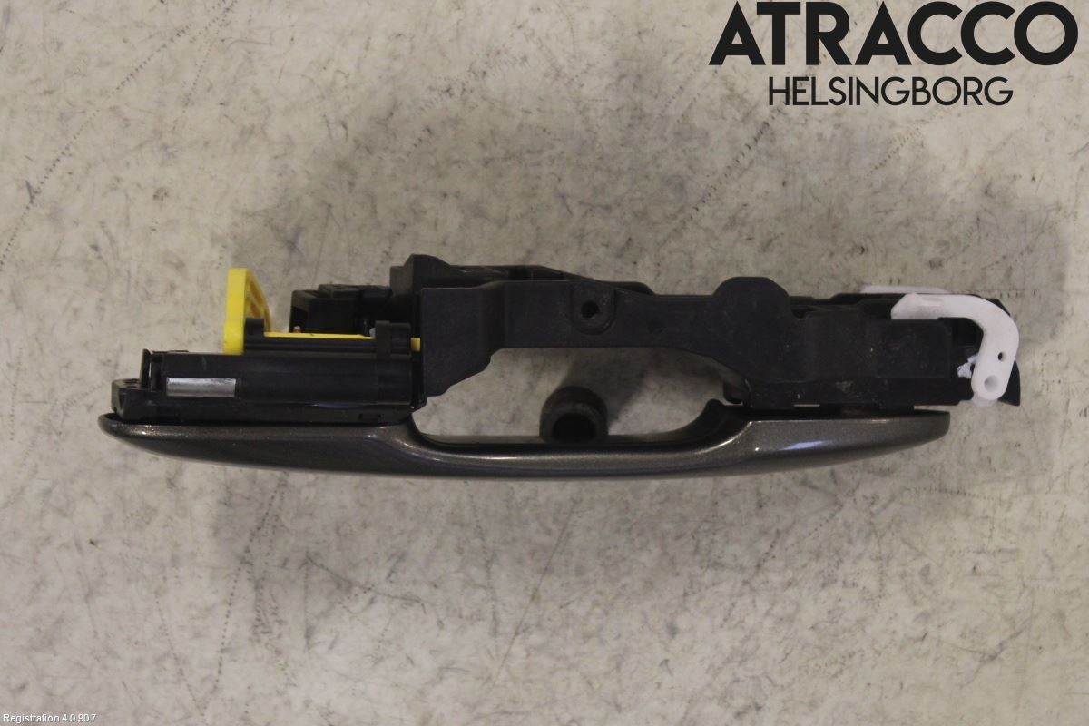 Toyota YARIS XP21 20- Dørhandtak Ytre Høyre