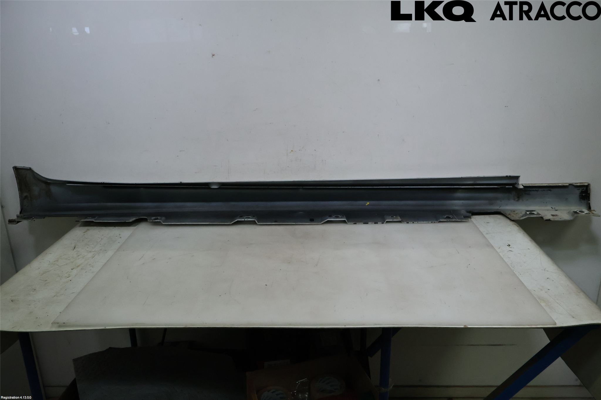 BMW 5 F10/F11/F18 09-17 Kanalskjørt Venstre